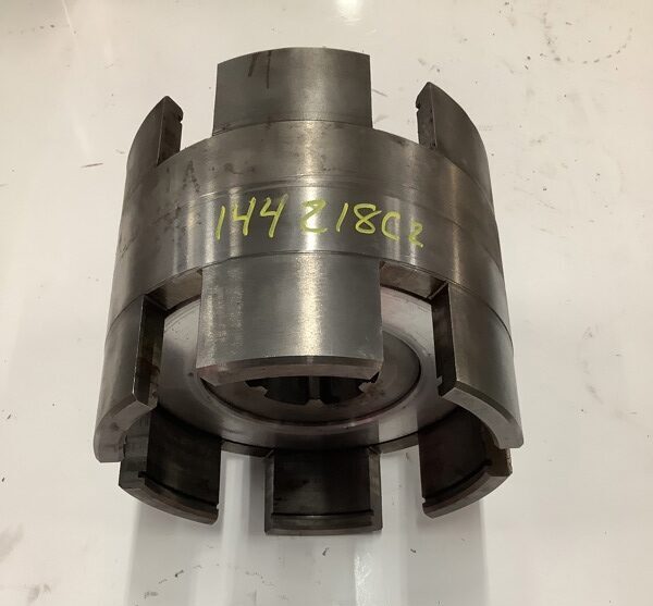 Clutch Carrier , International, Used