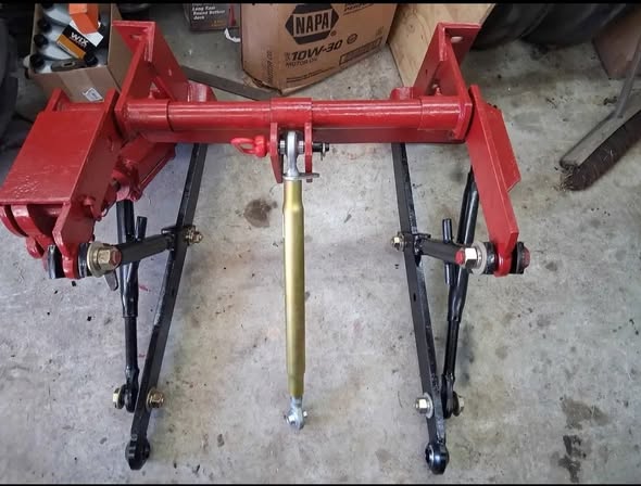 Farmall 3 point hitch fits H, SUPER H, M, SUPER M, MD, SUPER MD, MTA, SUPER MTA,